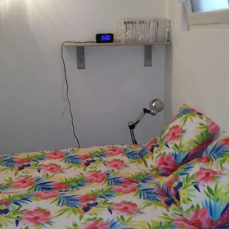 Lägenhet Wifi Panoramisch Zeezicht Max 4 Personen In *